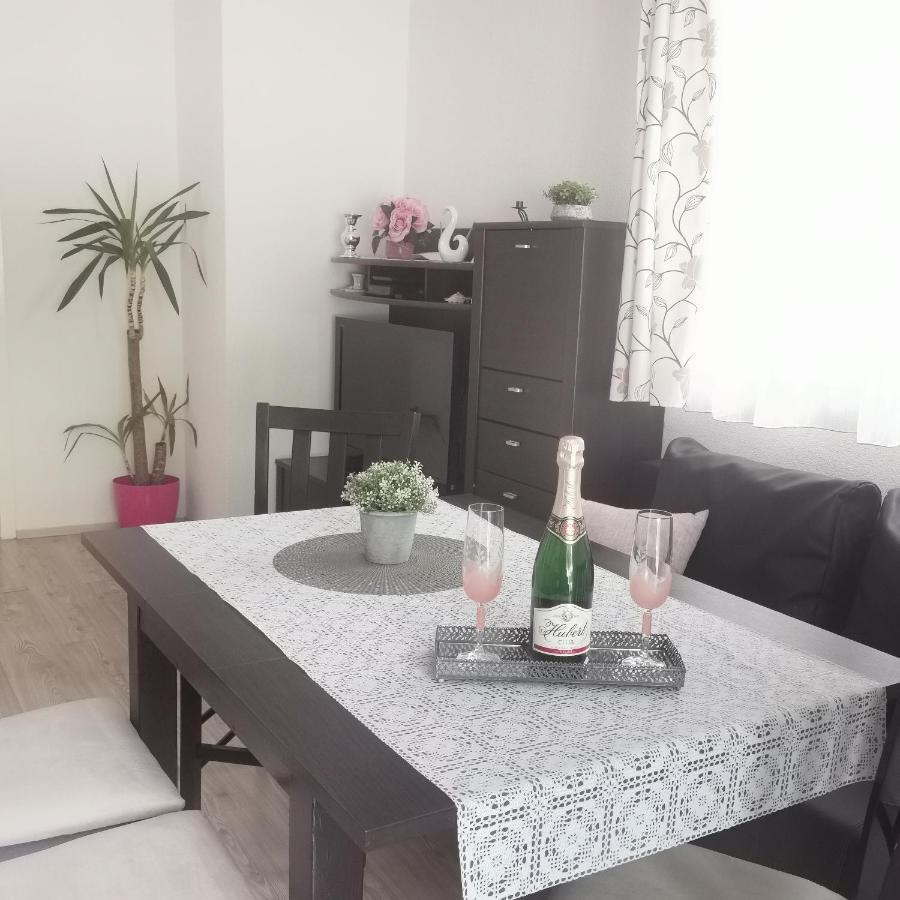Apartmani Zuzana 巴什卡沃达 外观 照片